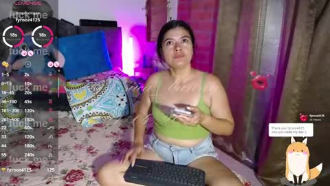 Snapshot of jesiica_bunny chatting on April 2026 10:23:02 PM Jessi online show from April 2026 10:23:02 PM