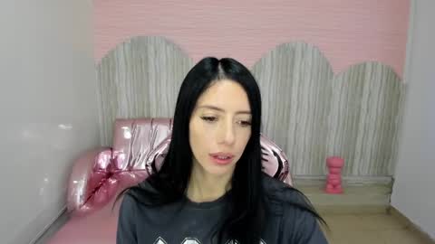 Snapshot of jess_a_ chatting on December 2024 03:10:02 PM Jess online show from December 2024 03:10:02 PM