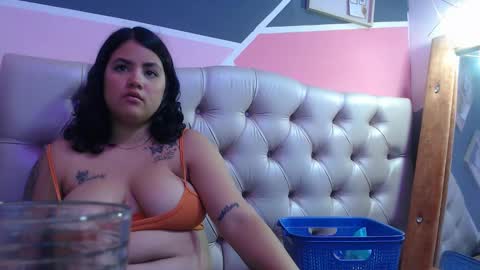 jess beauty online show from December 2024 10:34:02 PM