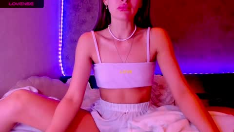 Jess online show from April 2026 11:11:01 AM