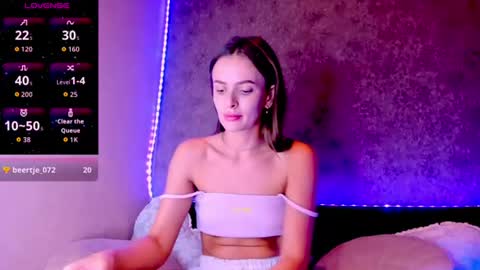 Jess online show from June 2026 07:24:02 AM