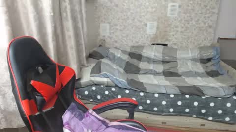 Snapshot of jess_nest chatting on January 2025 03:22:01 PM Jess online show from January 2025 03:22:01 PM