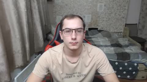 Snapshot of jess_nest chatting on January 2025 01:43:01 AM Jess online show from January 2025 01:43:01 AM