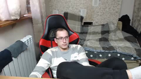 Snapshot of jess_nest chatting on February 2025 01:17:02 PM Jess online show from February 2025 01:17:02 PM