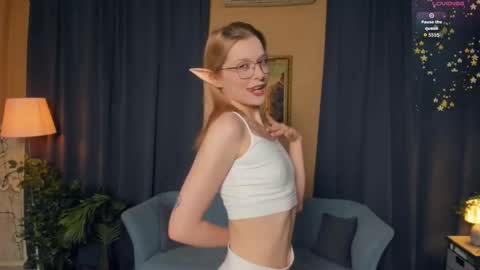 Snapshot of jessdail chatting on November 2025 12:05:02 PM Jess online show from November 2025 12:05:02 PM