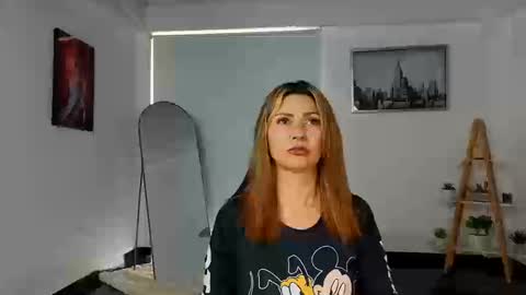 bella  adams online show from September 2025 01:55:01 PM