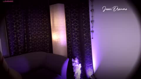 Jessica Gomez online show from October 2025 02:12:02 AM