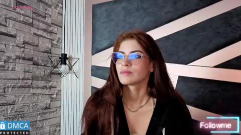 Jessi online show from October 2025 03:07:02 AM