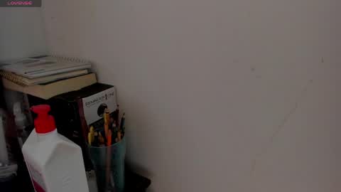 Snapshot of jessica__parker_ chatting on April 2026 06:10:01 PM Jessica online show from April 2026 06:10:01 PM