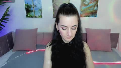 Jessica online show from January 2025 08:45:01 AM