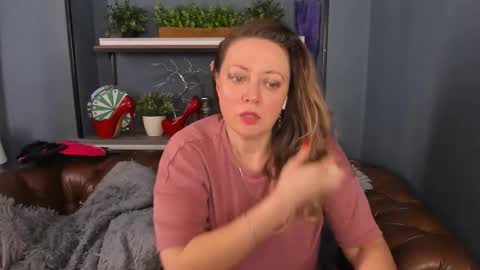 Jessica online show from March 2025 12:04:02 PM