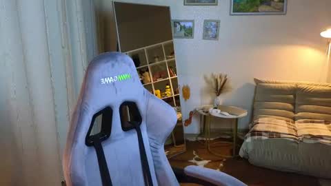 Jessy online show from December 2024 02:14:02 PM