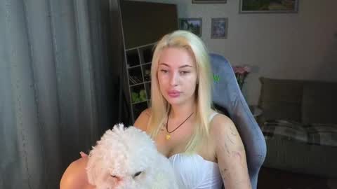 Jessy online show from January 2025 08:01:01 AM