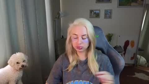 Jessy online show from February 2025 08:00:02 AM