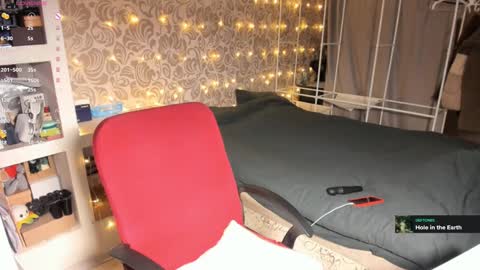 Mila online show from February 2025 12:19:01 AM