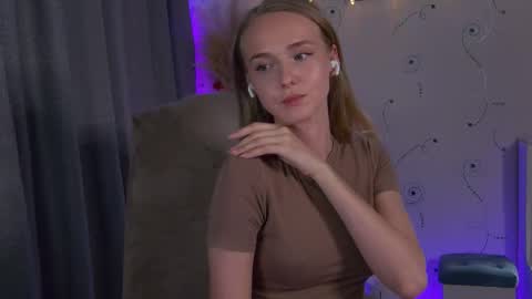 Jessica online show from November 2025 10:23:01 PM