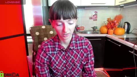 jessicaforris online show from September 2025 07:01:02 AM