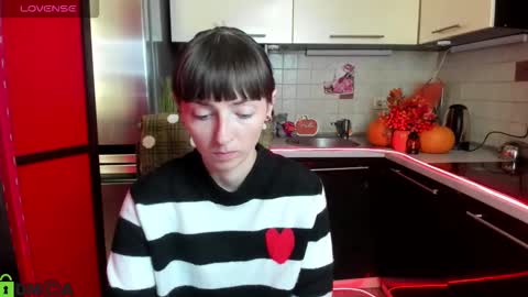 jessicaforris online show from October 2025 06:47:01 AM