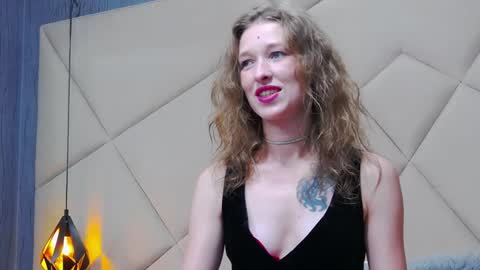 Jessica online show from February 2025 04:00:02 PM