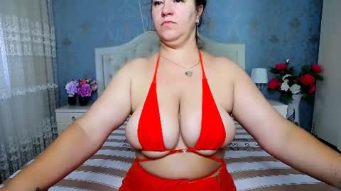 Snapshot of jessicalove20 chatting on June 2026 03:15:02 AM single mommy online show from June 2026 03:15:02 AM