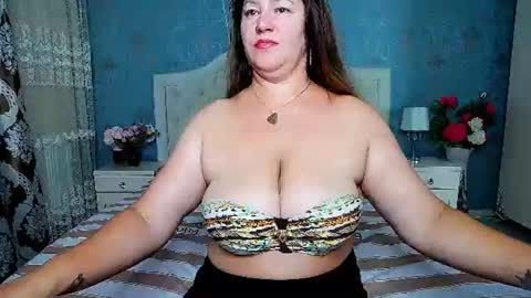 Snapshot of jessicalove20 chatting on June 2026 08:51:01 PM single mommy online show from June 2026 08:51:01 PM