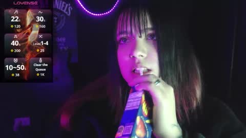 jessie_wild online show from October 2025 05:16:02 AM