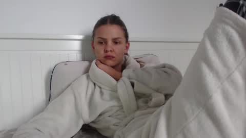 jessieryan online show from October 2025 05:28:02 AM