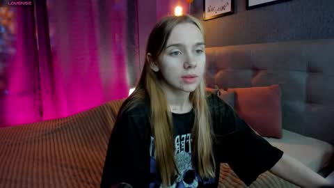 Jessie online show from November 2025 09:10:01 AM