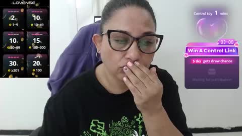 paola online show from December 2025 12:43:01 PM