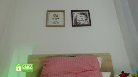 jessiwet online show from December 2024 07:51:01 PM