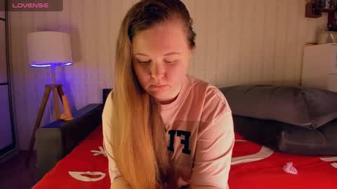 NEW VIDEO IN BIO online show from March 2025 01:06:02 PM