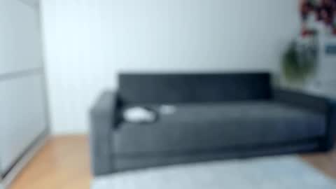 NEW VIDEO IN BIO online show from November 2025 09:44:02 AM