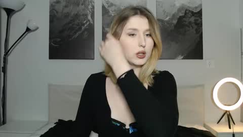 jessstonem online show from September 2025 07:46:02 PM