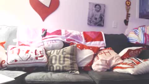 jesswick online show from February 2026 08:42:01 AM