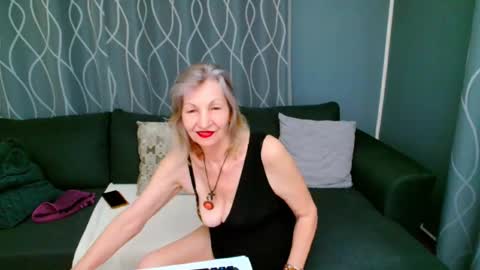 Snapshot of jessy_curt chatting on January 2026 08:23:01 PM jessy curt online show from January 2026 08:23:01 PM
