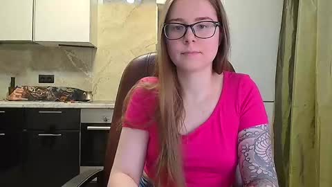 jessy_yng online show from October 2025 11:41:02 AM