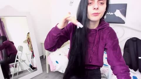 Jessy online show from March 2025 04:20:01 PM