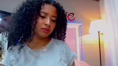 Jessy online show from March 2025 07:17:01 PM