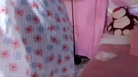 Jessy online show from September 2025 02:28:01 PM