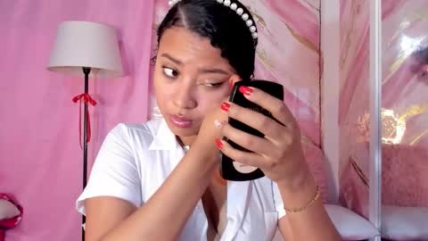 Jessy online show from November 2025 03:54:01 PM