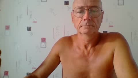 Snapshot of jet66000 chatting on September 2025 08:46:02 AM jet66000 online show from September 2025 08:46:02 AM