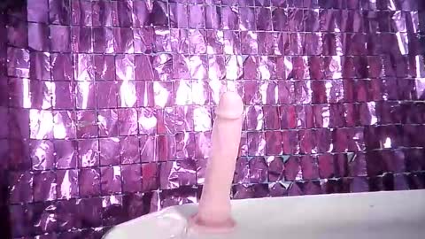 Ale online show from October 2025 03:56:02 PM