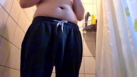 Snapshot of jetlaggerr chatting on February 2025 04:32:01 PM jetlaggerr online show from February 2025 04:32:01 PM