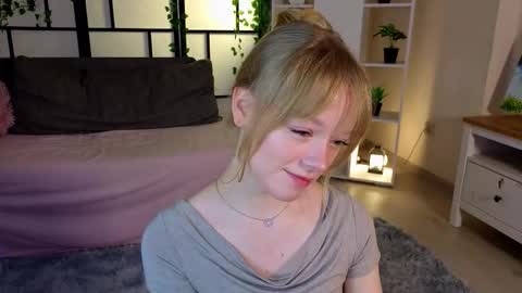 Gwen online show from February 2026 08:10:01 PM