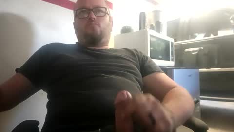 jg1002 online show from October 2025 09:04:01 PM
