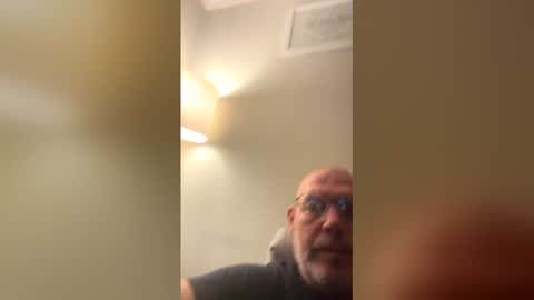 jgmack72 online show from May 2026 01:11:02 AM