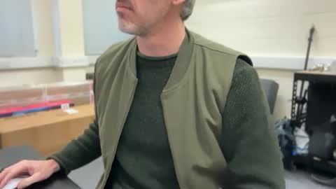 James online show from December 2025 12:23:02 PM