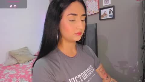 jhackelin  My independent account online show from March 2025 10:31:02 PM