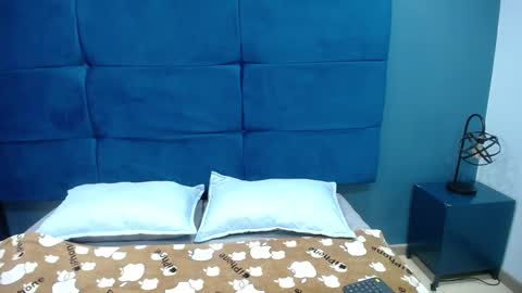 Jheampiero online show from September 2025 01:13:01 PM