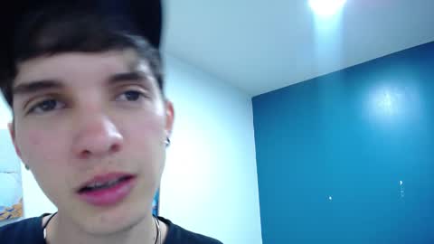 Jheampiero online show from November 2025 02:27:01 PM